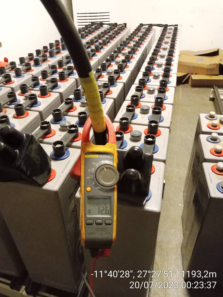 Batteries ENERSYS 2V 1000AH pour livrer 4000Ah sous 48 V